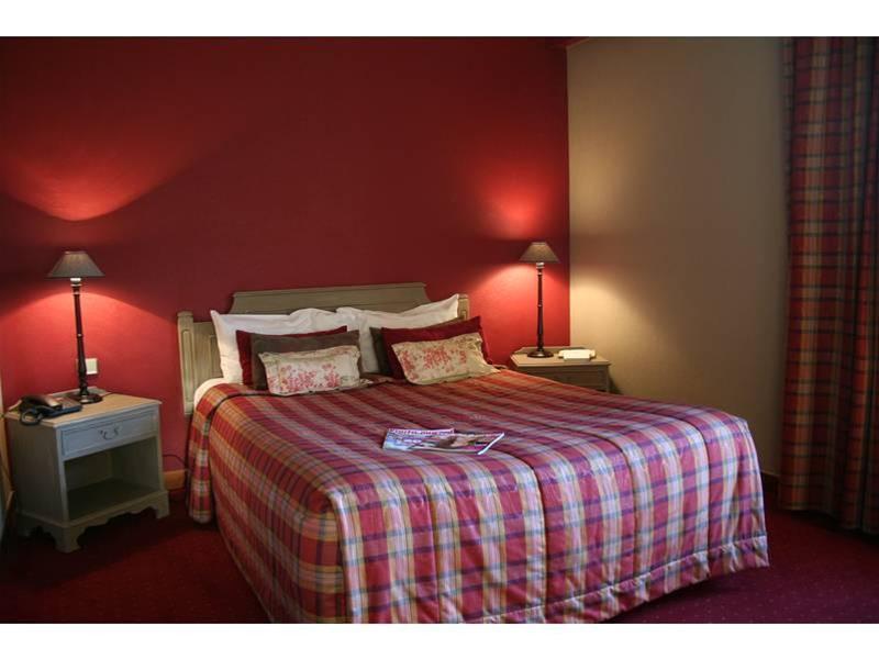 Le Domaine De Mombreux Hotel Lumbres Buitenkant foto